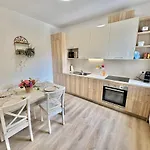 Miralago Тронцано-Лаго-Маджоре