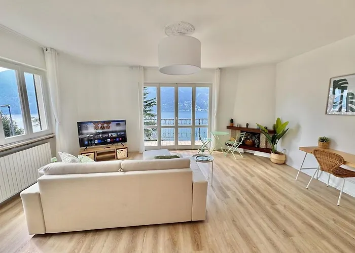 Willa Miralago Tronzano Lago Maggiore